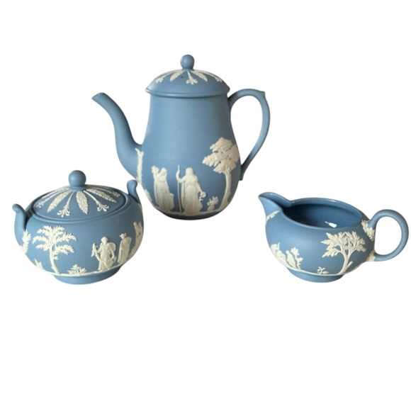 Wedgwood Blue Jasperware Coffee Pot Creamer and Sugar Bowl - Picture 1 of 10